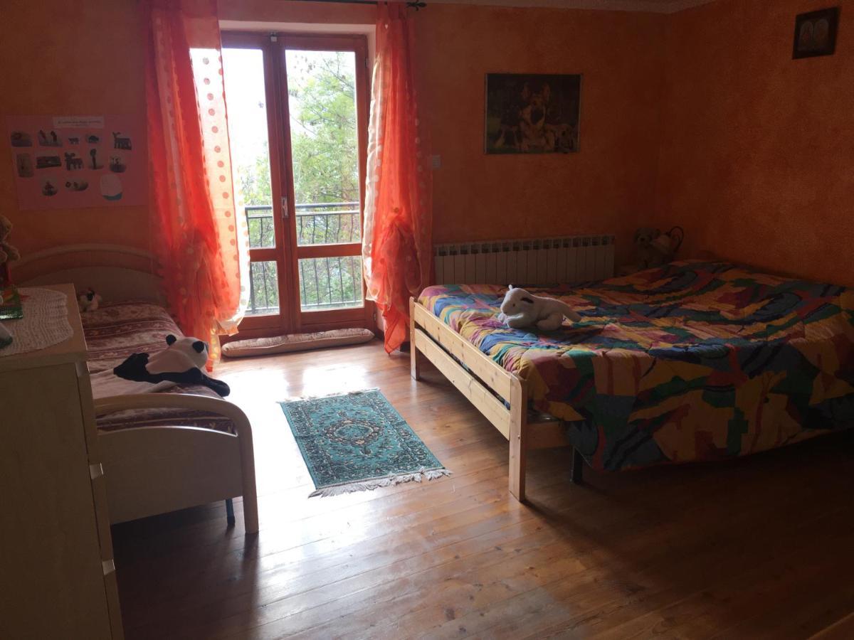 Vila Casa Miki Roure Turin Exteriér fotografie