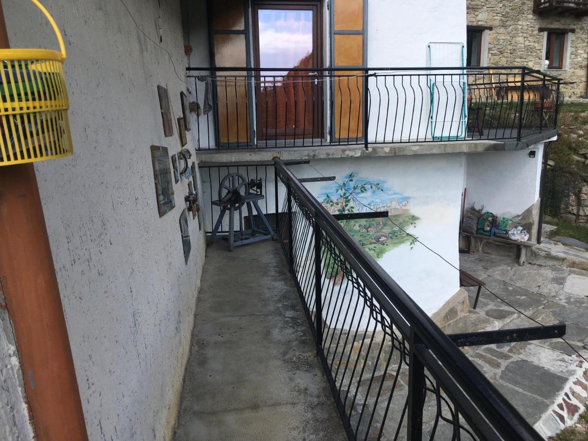 Vila Casa Miki Roure Turin Exteriér fotografie