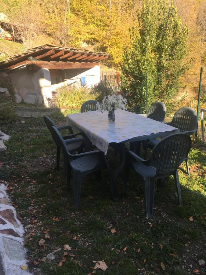 Vila Casa Miki Roure Turin Exteriér fotografie